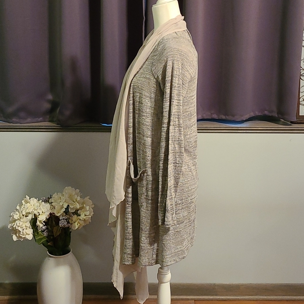 Anthropologie NWT Long Sweater With Scarf - Ladies Medium - Picture 4 of 11